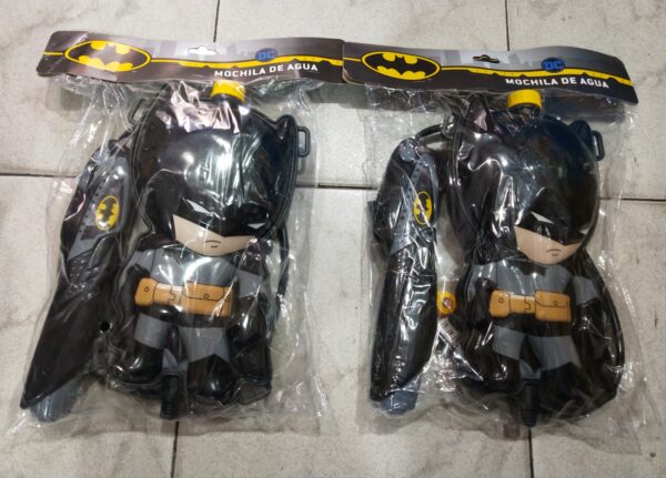 MOCHILA AGUA BATMAN